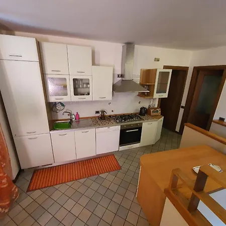 Deby House Apartment *