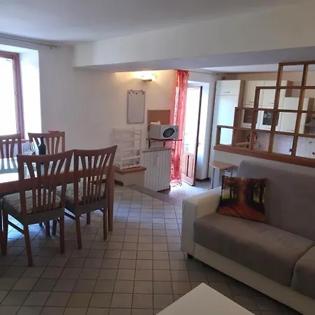 Deby House Oggebbio