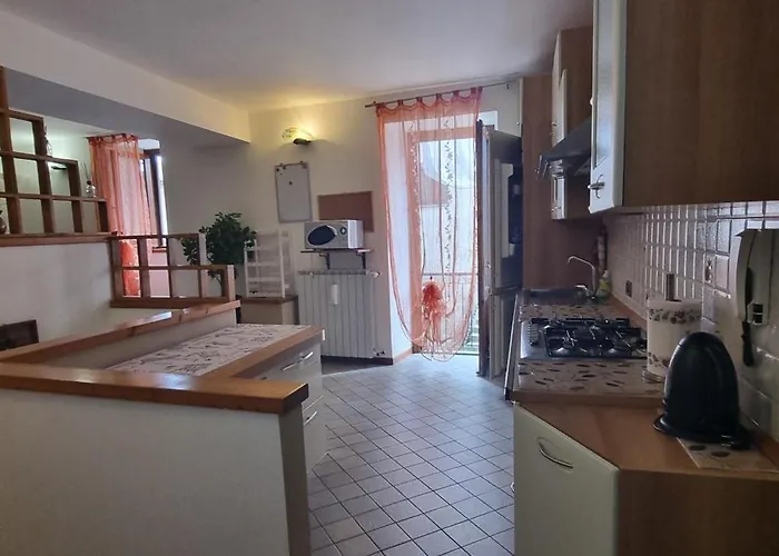 Deby House Apartman Oggebbio