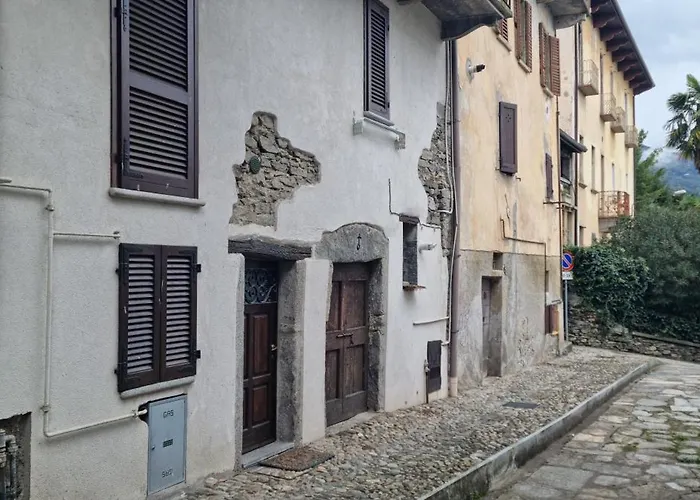 Apartment Deby House Oggebbio